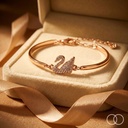 Swan bangle